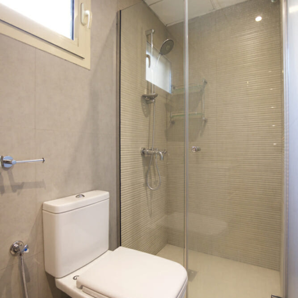 Smart Renovation Design & Fit-Out Company in Dubai presents beautiful Meadows hattan villa bathroom renovation.