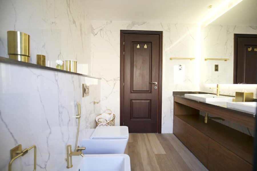 Smart Renovation Design & Fit-Out Company in Dubai presents beautiful Meadows hattan villa bathroom renovation.